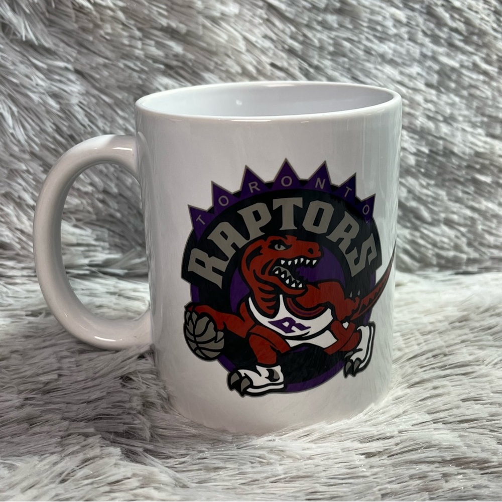 Toronto Raptors Personalized Custom Name 11oz Mug - Picture 3 of 7